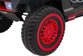 Ramiz Audi RSQ E-TRON vozidlo Sivá