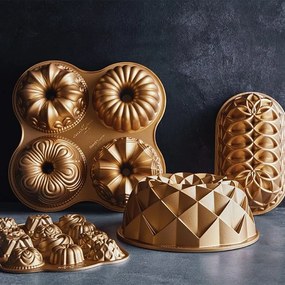 Nordic Ware bundt panvica so 4 formami Quartet, 9 šálok, zlatá, 91377