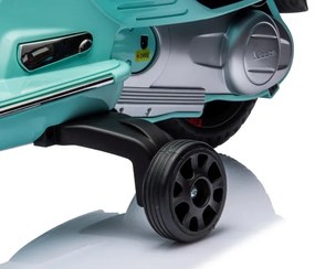 Elektrický skúter Vespa GTS Super mätový
