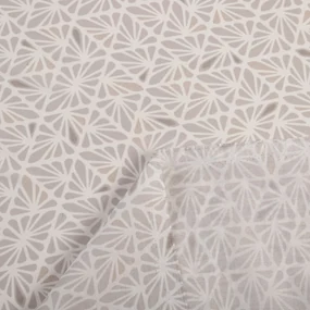 Biante Bavlnený záves Sandra SA-628 Sivobéžová mozaika na bielom 150x210 cm