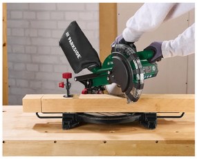 Parkside®  Skracovacia a pokosová píla PKS 1500 C4  (100376516)