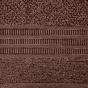 Bavlnený hnedý uterák ROSITA s ryžovou štruktúrou a žakárovou bordúrou s geometrickým vzorom Rozmer: 50 x 90 cm