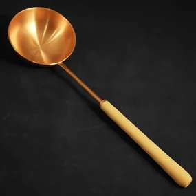 Naberačka do sauny 53cm, meď / borovica