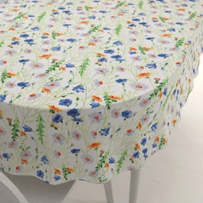 Biante Bavlnený oválny obrus Sandra SA-601 Margaréty a zvončeky na bielom 140x160 cm
