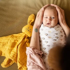 Maznáčik bambusový mušelínový Hugo Dusty Rose 0m+
