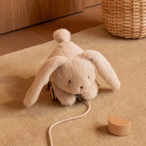 LIEWOOD Ťahacia plyšová hračka Pera Rabbit