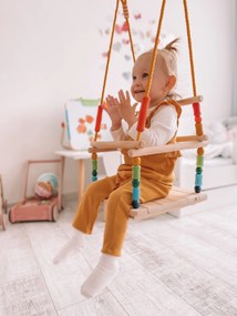 Hojdačka farebná s ohrádkou