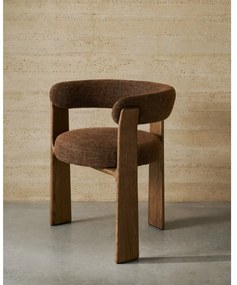 Hnedé jedálenské kreslo s podrúčkami z jaseňového dreva Granite – Kave Home