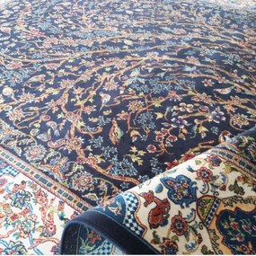 Koberec Exkluzívny Qum Silk 11 modrý