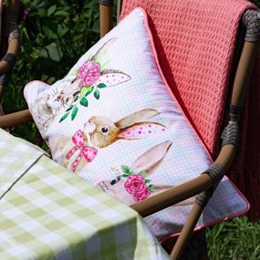 Ružový károvaný vankúš s králikmi Rabbio - 45*15*35cm