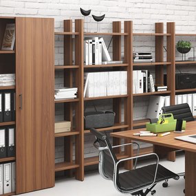 Kancelársky regál vysoký krátky SOLID, 1250 x 400 x 1825 mm, orech
