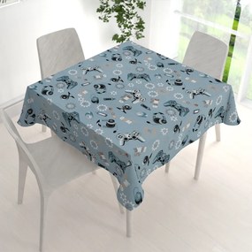Biante Detský bavlnený štvorcový obrus Sandra SA-588 Play Game na modrom 40x40 cm