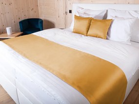 Biante Saténový prehoz/behúň na posteľ Satén LUX-029 Zlatý 50x140 cm