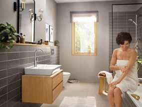 Hansgrohe Rebris E, vysoká umývadlová batéria 210 s otočným výtokom a odtokovou súpravou s tiahlom, chrómová, HAN-72576000