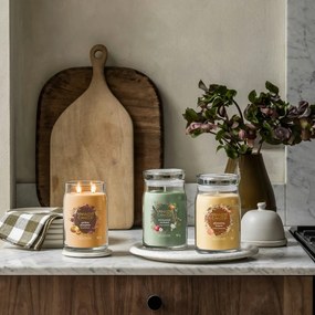 Yankee Candle Vonná sviečka veľká Signature Golden Pumpkin, 567 g, L