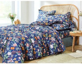 Bavlnená posteľná bielizeň Kelly s potlačou kvetín (*) Súprava obliečku na vankúš (70x90) a na prikrývku (140x200) je v klasických rozmeroch a bez klopy pre zasunutie pod matrac.