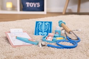 Drevená sada pre malého lekára v kufríku, 34 dielov