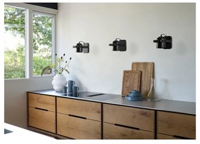 Čierne nástenné svietidlo Nesvik – Villa Collection