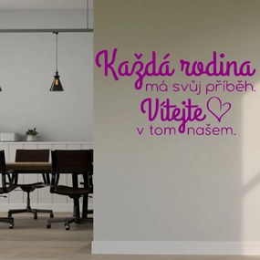 Veselá Stena Samolepka na stenu na stenu Každá rodina má svoj príbeh Farba: černá