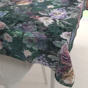Biante Dekoračný obdĺžnikový obrus BM-010 Veľké fialové kvety na tmavo zelenom 120x140 cm