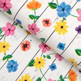 PVC obrus Farebné kvety na bielom drevodekore PV-110 - metráž š. 140 cm