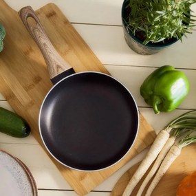 Panvica ALBERO čierna SS22 820460