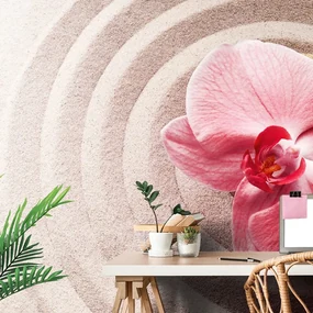 Samolepiaca tapeta morský piesok a ružová orchidea