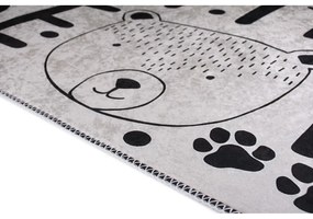 Čierno-biely prateľný detský koberec 80x120 cm Little Bear – Vitaus