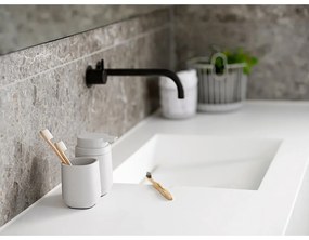 Svetlosivý betónový dávkovač mydla Time - Zone