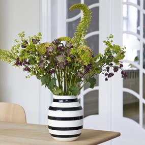 KÄHLER Váza Omaggio Black 21 cm