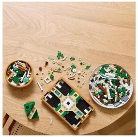 Lego®  Icons 10359 Záhrada s fontánou  (100396783)