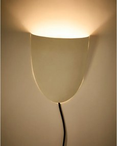 Biele nástenné svietidlo do zásuvky Nibla – Kave Home