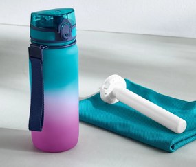 Fľaša na pitie s chladiacim akumulátorom