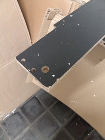 AKCIA Čierny jedálenský stôl s doskou v dekore dub zlatý craft MADO 120x80 II. akosť