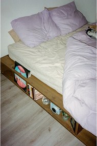 Hnedá dvojlôžková posteľ z borovicového dreva s roštom 140x200 cm Ziggy – Karup Design