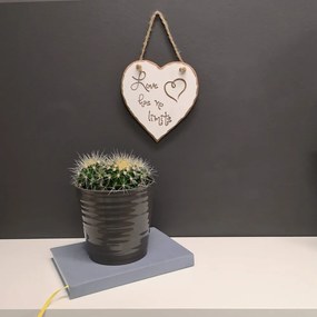 AMADEA Drevená dekorácia srdca s rytým textom Love has no limits 16 cm