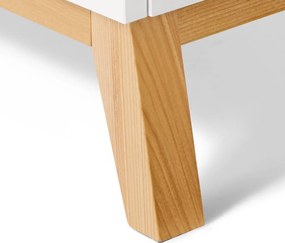 Lavica s úložnými priehradkami