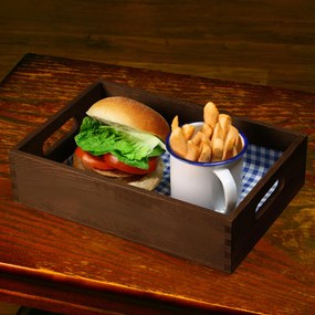 Bar@drinkstuff Drevený podnos na hamburger tmavá borovica 28 x 19 x 6cm