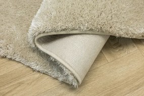 Metrážny koberec Shaggy Silky 74 béžový
