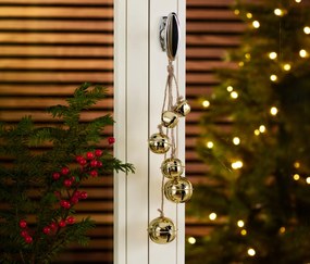 Závesná dekorácia s rolničkami