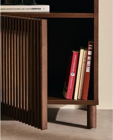 Tmavohnedý nočný stolík v dekore orecha s poličkami Beyla – Kave Home