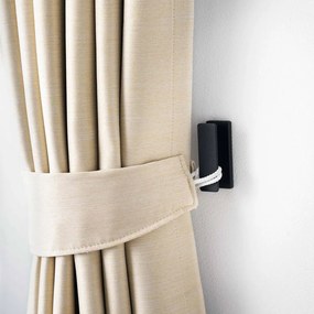 Čierne nástenné kovové háčiky v súprave 3 ks Tower – YAMAZAKI