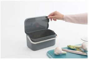 Tmavosivá nádoba na kompostovateľný odpad 1,8 l SinkSide – Brabantia