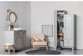 Svetlosivá detská šatníková skriňa z borovicového dreva 98x190 cm Lily – WOOOD