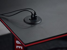 PC stolík Matts C (čierna). Vlastná spoľahlivá doprava až k Vám domov. 1109785