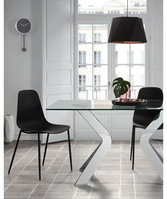 Čierna jedálenská stolička Kave Home Wassu