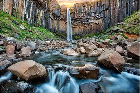Obraz - Vodopád Svartifoss, Island (90x60 cm)