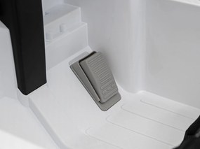 Ramiz Mercedes AMG G63 pre deti biely + diaľkové ovládanie