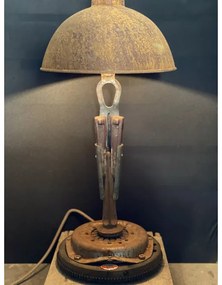 Dizajn upcycling industry lampa MARY