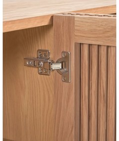 Nízka komoda v dekore duba v prírodnej farbe 180x72 cm Beyla – Kave Home